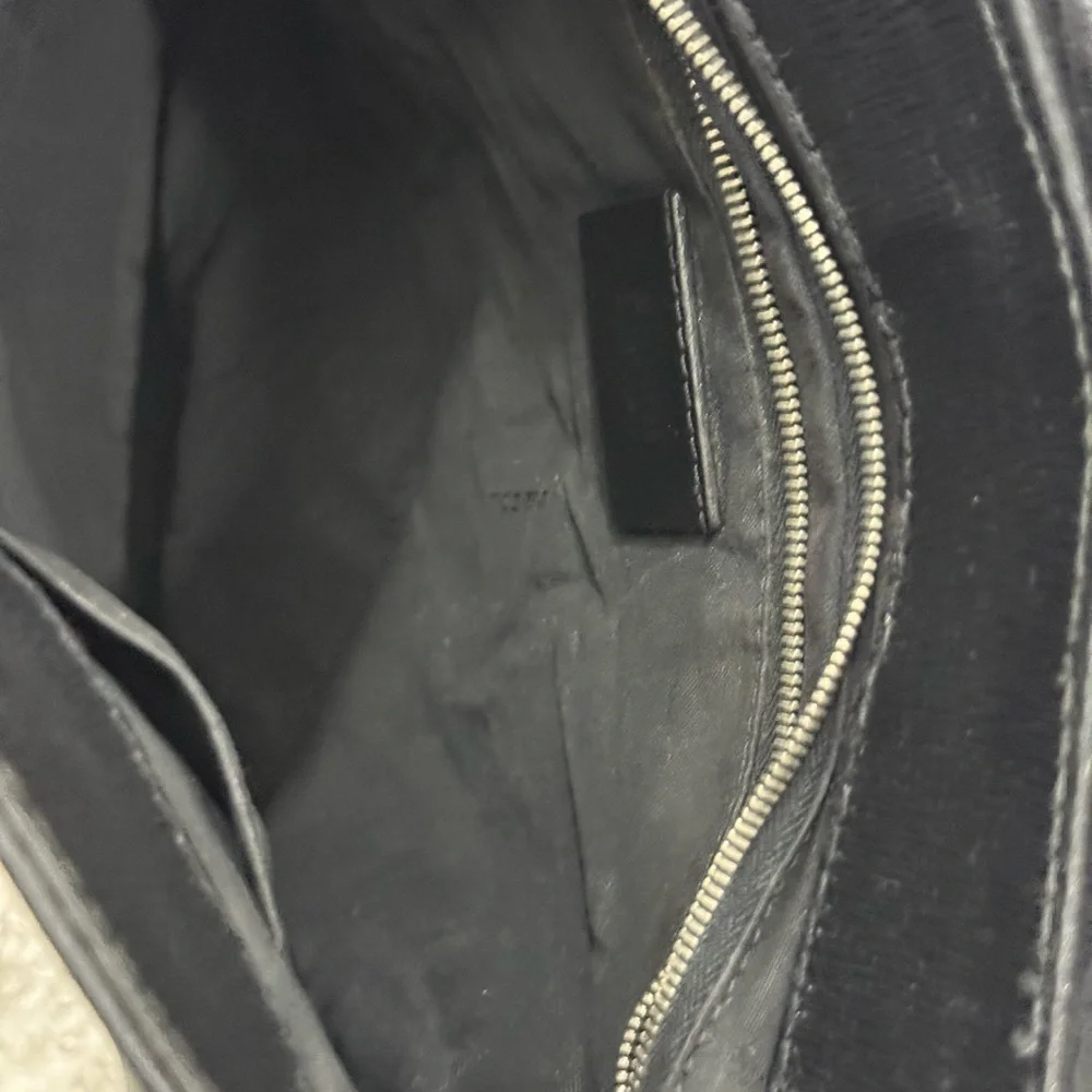 FENDI Black Leather Men's Messenger Bag
